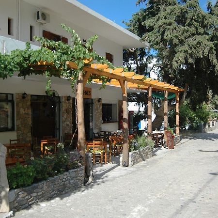 Pachnes Bed And Breakfast Agia Roumeli Eksteriør bilde