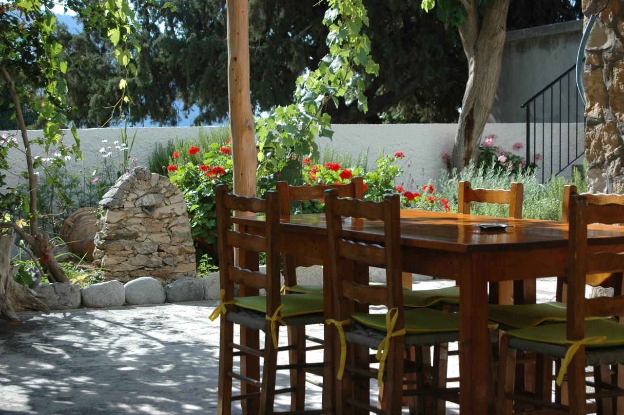 Pachnes Bed And Breakfast Agia Roumeli Eksteriør bilde